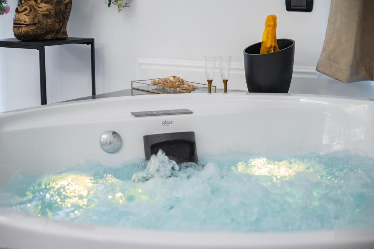 Nm Luxury Suites Πομπηία Εξωτερικό φωτογραφία