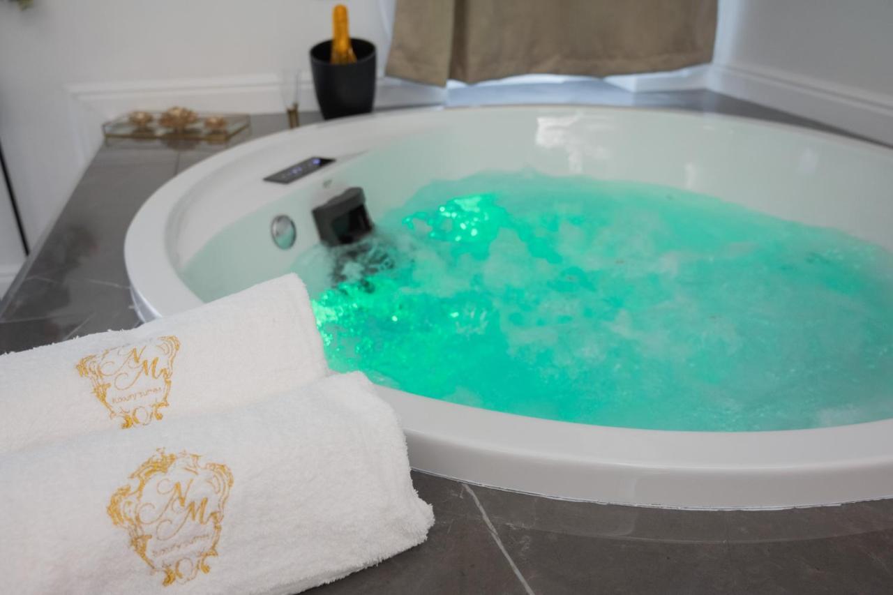 Nm Luxury Suites Πομπηία Εξωτερικό φωτογραφία