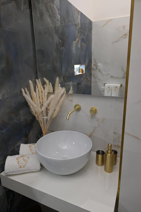 Nm Luxury Suites Πομπηία Εξωτερικό φωτογραφία